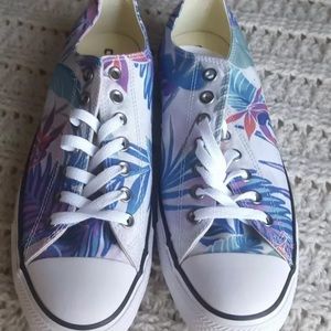 Chuck Taylor Converse Fresh Cyan/Magenta Sz11.5